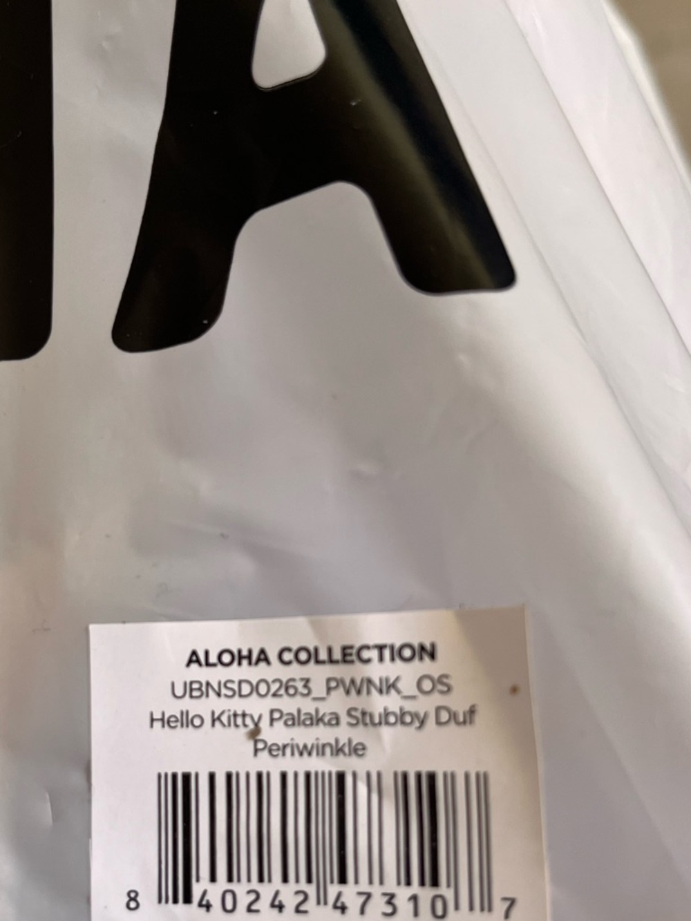 Aloha Collection X Hello Kitty stubby duffle bag in periwinkle palaka - Picture 10 of 10